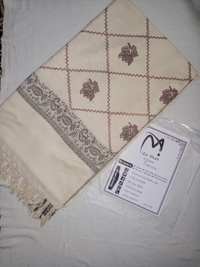 Women's Wool Shawl (Cream / Off White Color)