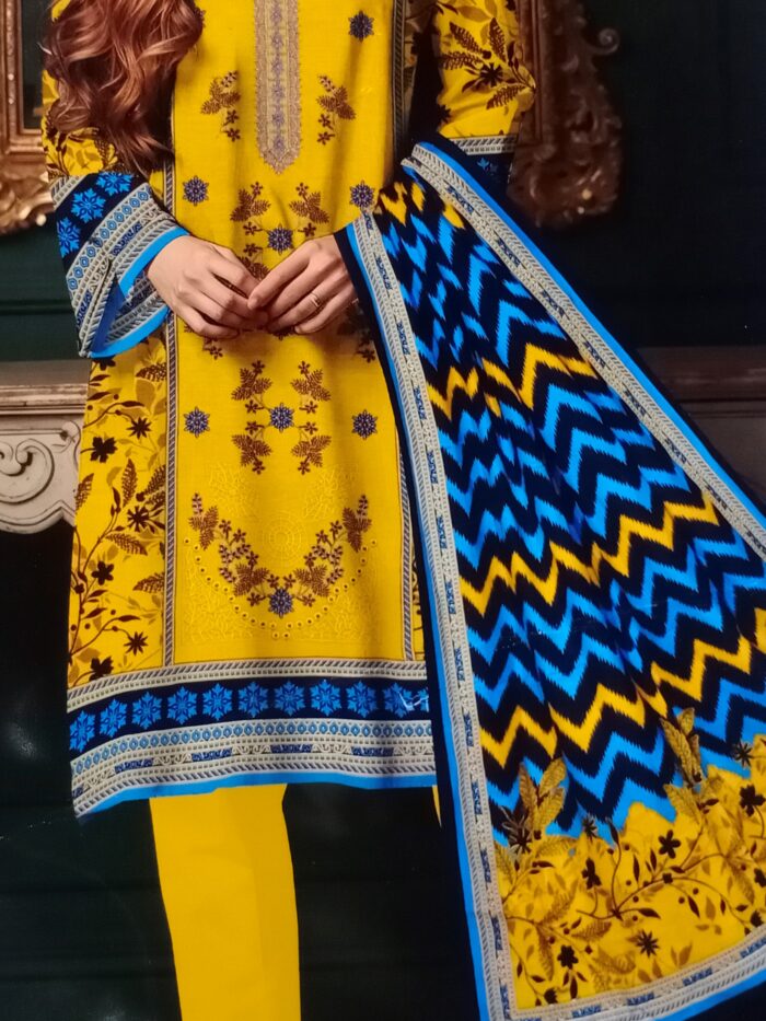 3 Piece Unstitched Embroidered Khaddar Winter Suit