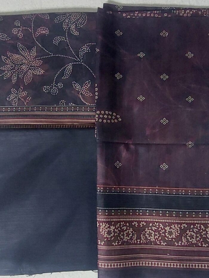 3 Piece Unstitched Printed Khaddar Winter Suit